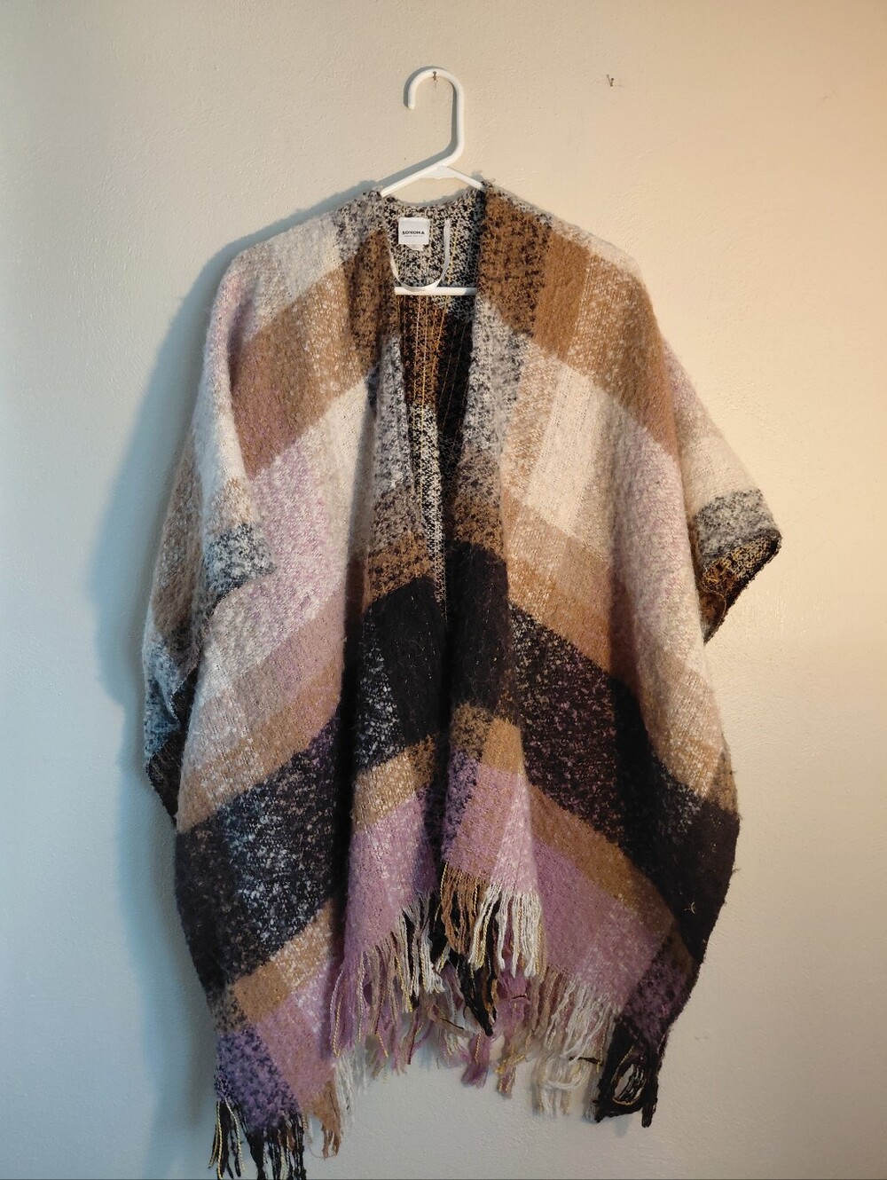 Womens Sonoma Cozy Plaid Fringe Shawl Wrap. One Size